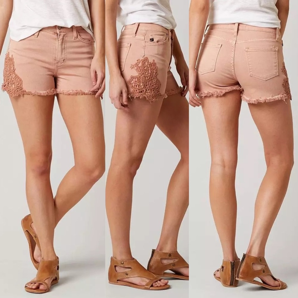 KanCan (Buckle) | Kaimi High Rise Pink Denim Shorts Crochet Lace Frayed Hem 23